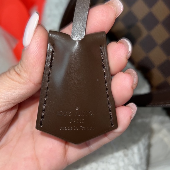 Louis Vuitton purse - Picture 3 of 7